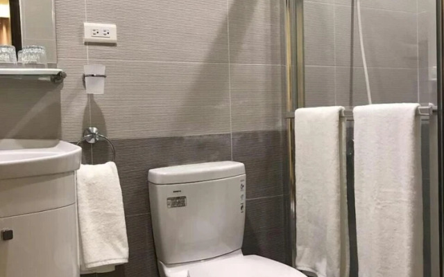 Yuxian Family Business BnB