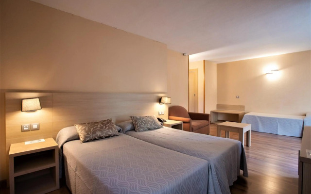 B&B HOTEL Versailles Rocquencourt