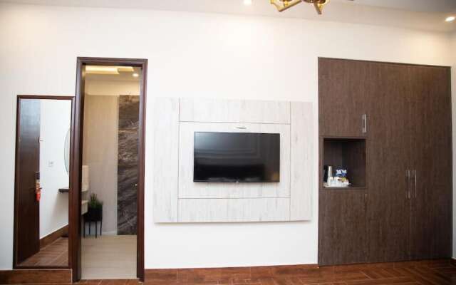 Belmorris Hotels & Resorts