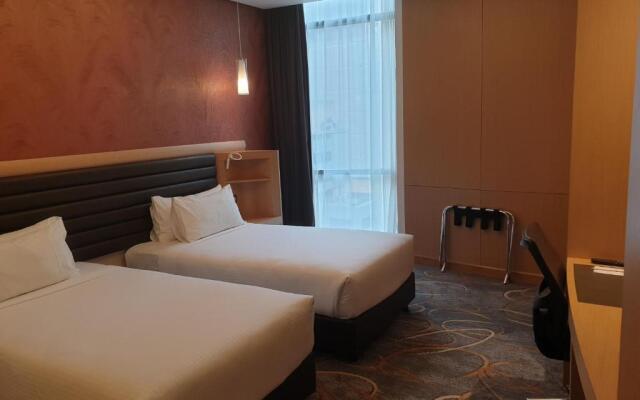 Rydges Australia Square Hotel