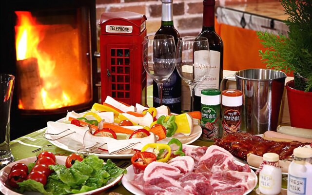 Yangyang Seorak Spa Herbvill Pension