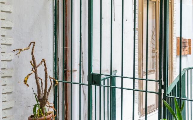 Art Apartment at Sanità