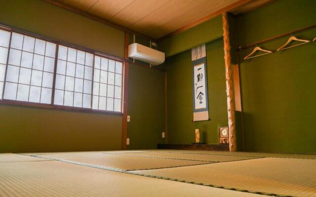 Higashiyama Tomarigi