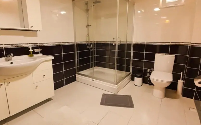 Lovely Flat With Sea View Near Beach in Bozburun