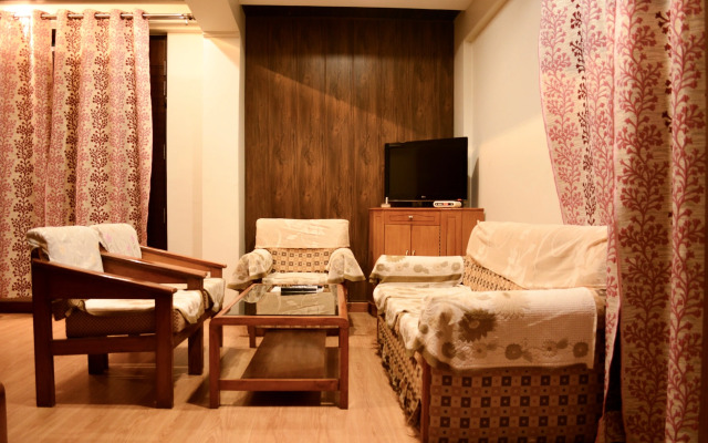 Hotel Dronagiri