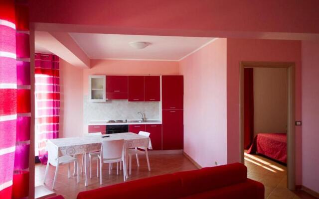 Tus'Hotel Apartments