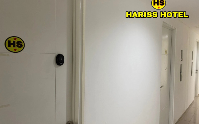 Hariss Inn Bandara by ZUZU