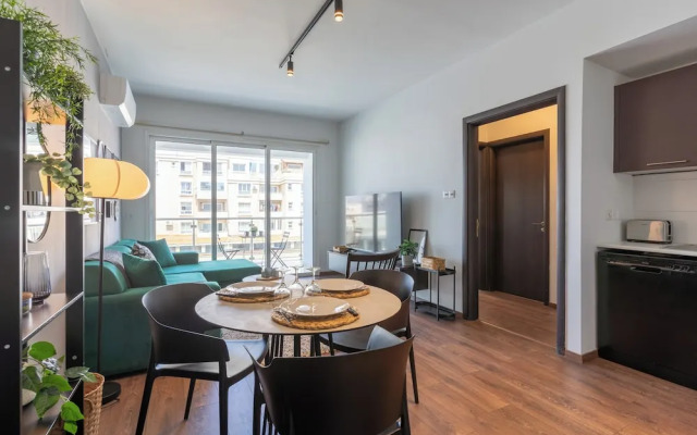 Harbor Apartments in Larnaca