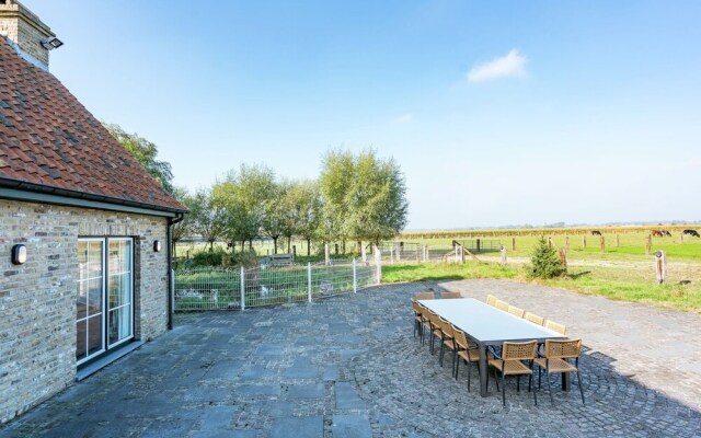 Rural Villa, 4 Kilometres From the Beach