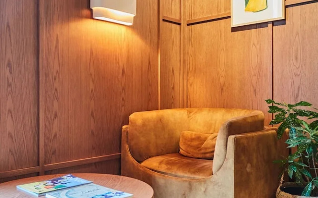 ApartHotel Paris Levallois Maurice Ravel