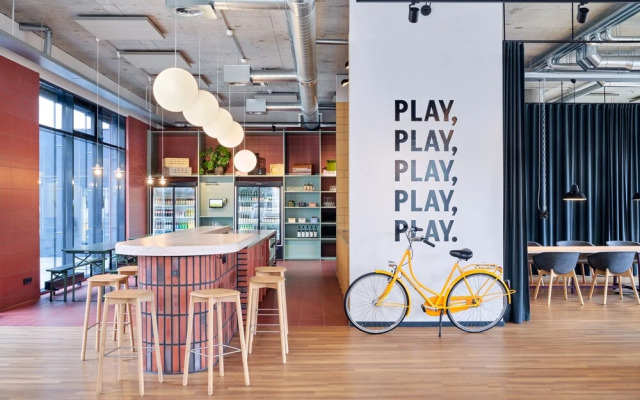 STAYERY Bielefeld Hauptbahnhof