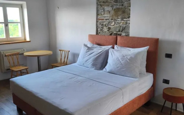 SMARTnoOK Rooms & Apartment