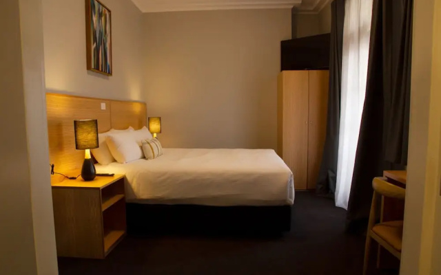 Mortdale Hotel