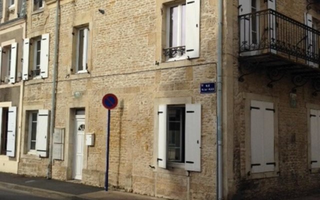 House With 4 Bedrooms in Luc-sur-mer, With Balcony and Wifi - 200 m Fr
