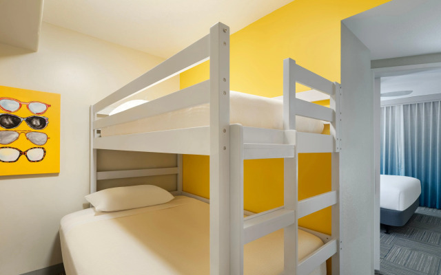 Holiday Inn Resort Orlando Suites - Waterpark by IHG