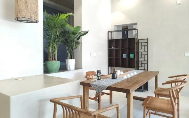 Yuxi Jianting Homestay Hotel