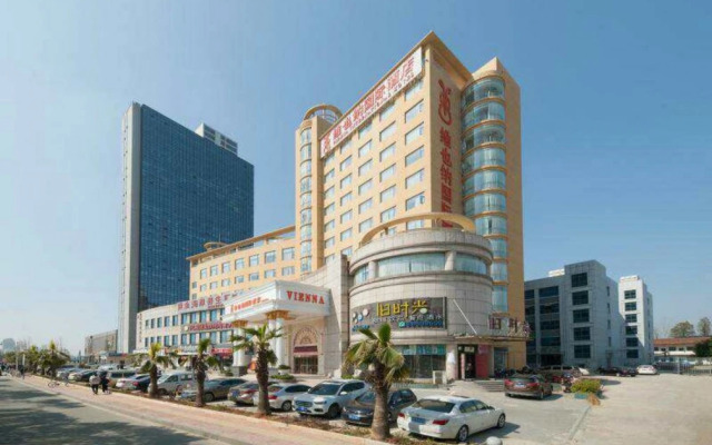 Vienna Internation Hotel Nanchang Lake