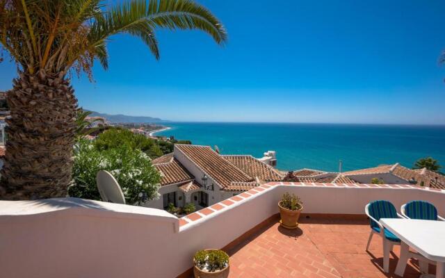 Ladera Panorama 22