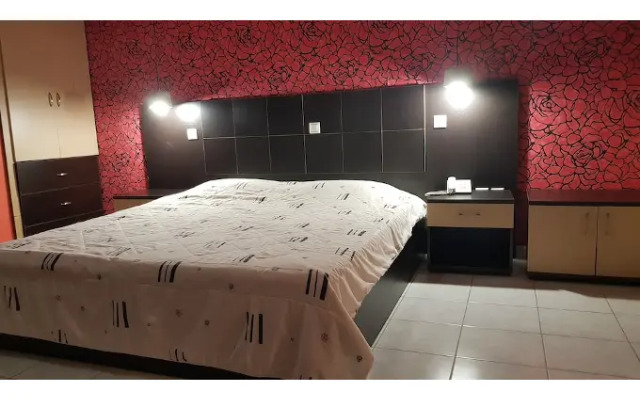 Sozos Inn Hotel
