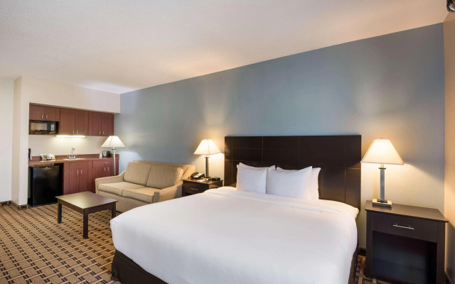 SureStay Plus Hotel by Best Western Coralville Iowa City