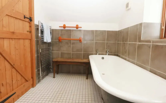 Beudy Mawr