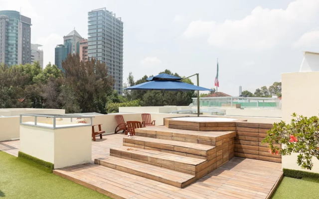 Capitalia Obelisk Polanco