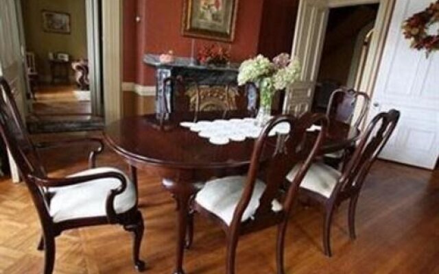 The Proctor Mansion Inn