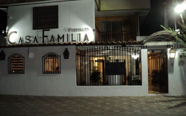 Hostal Casa Familia