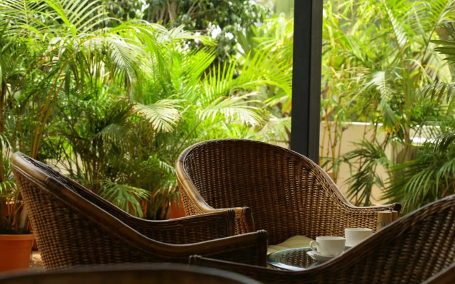 jüSTa Off MG Road