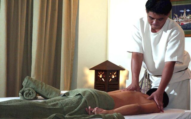 Crown Regency Residences Davao Hotel