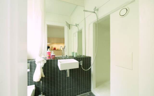 Central Canal Apartments 1