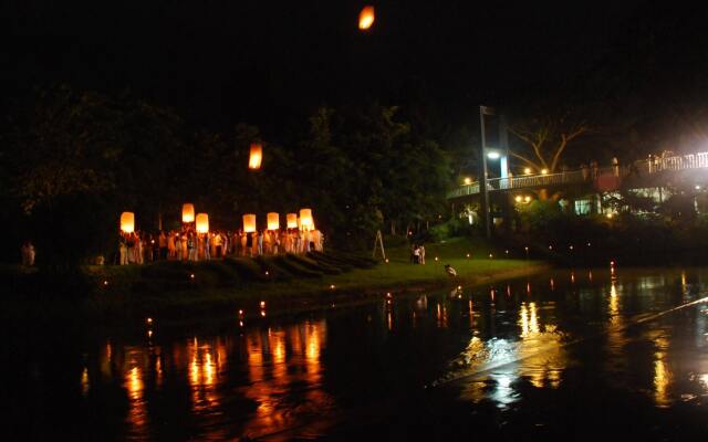 Suanphet Riverview Resort