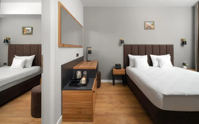 Labirint Hotel