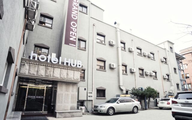 Hub Hotel