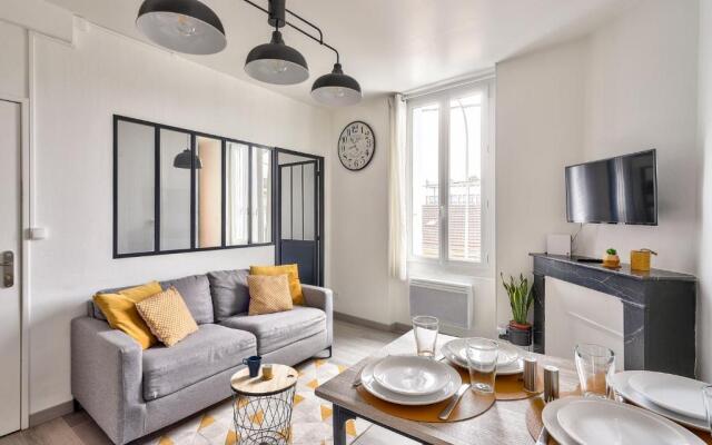 L'industriel by GOODBNB - Proche Gare - 15mn Futuroscope