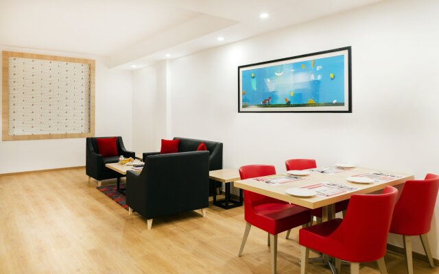 Red Fox by Lemon Tree Hotels, Dehradun