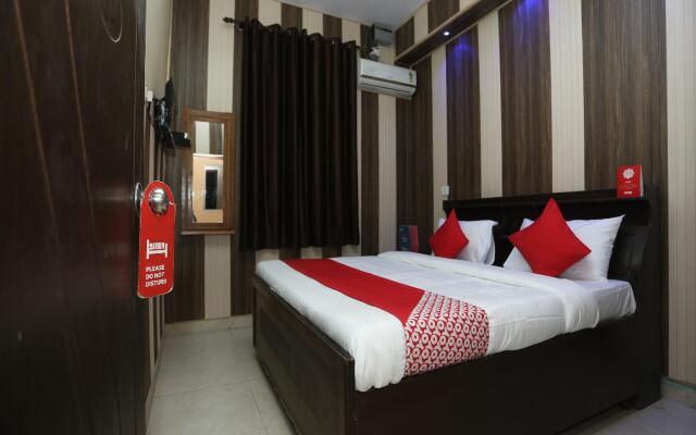 OYO 35782 Sunrise Inn Guest House