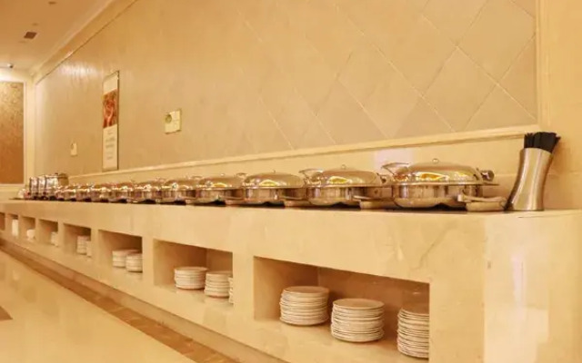 Vienna International Hotel (Xi'an Terra Cotta Warriors Subway Station)