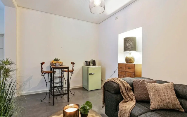 Charming Getaway in the Historical City Center
