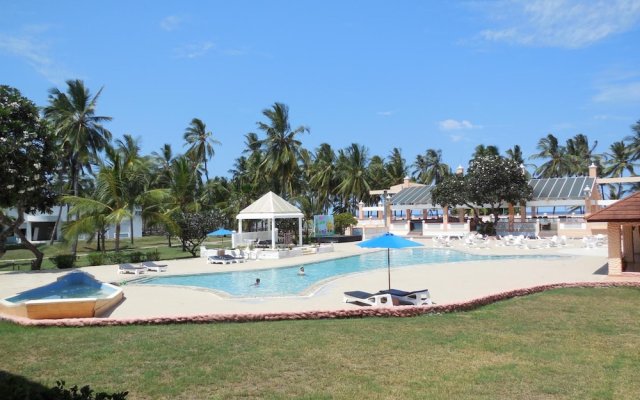 Sun N Sand Beach Resort