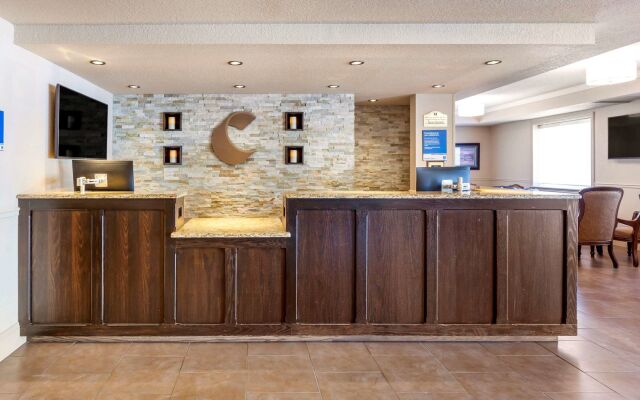 Comfort Inn & Suites Thousand Islands Harbour District