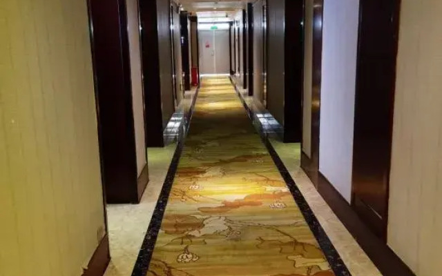 huafu lijin hotel
