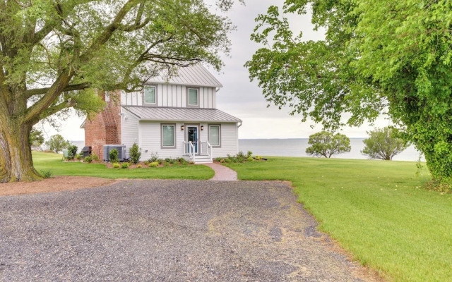 Waterfront Maryland Vacation Home: Private Beach!