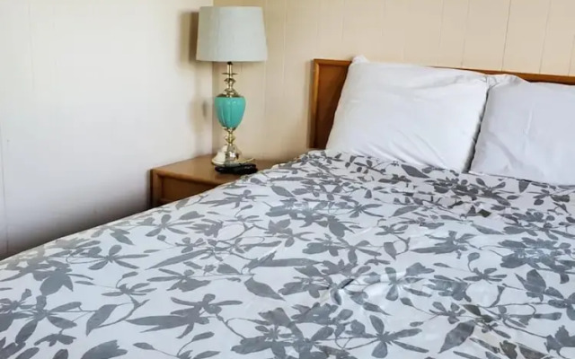 Town and Country Motel in Nipigon