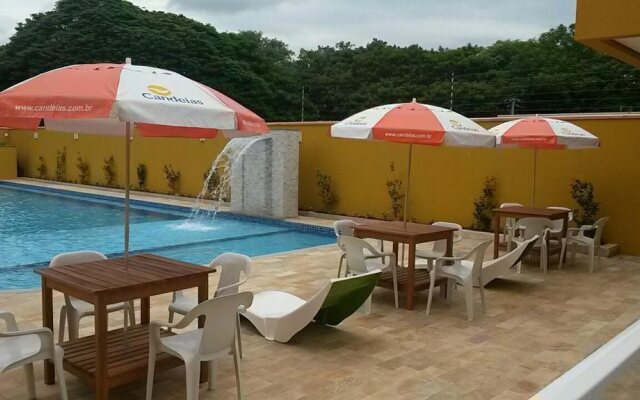 Hotel Candeias