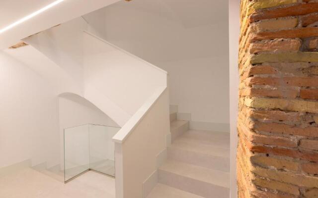 APARTAMENTOS TURISTICOS - PAPEL ARMADO - Calle Caldereros 33