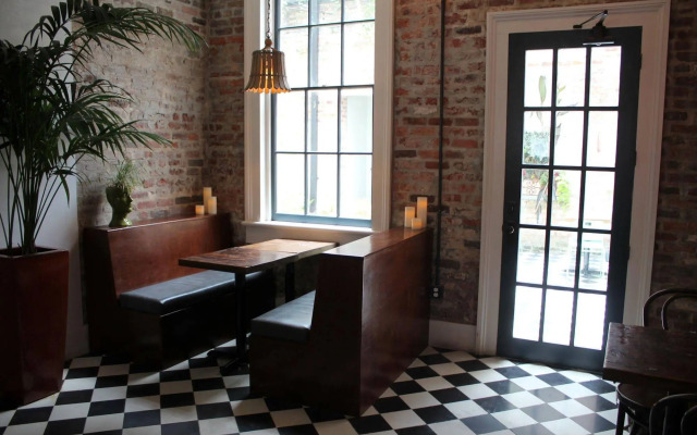 Catahoula Hotel