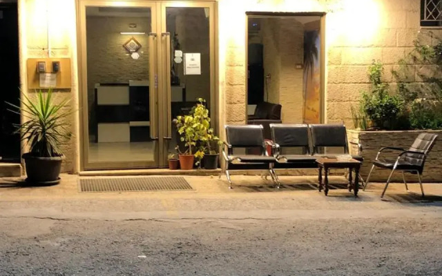 Panda Hotel Apartments