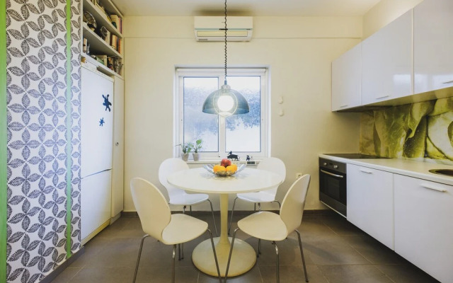 Stylish Garden Home - Holidays in Chania