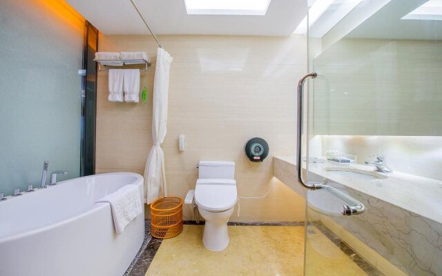 Louis Hotel Zhongshan